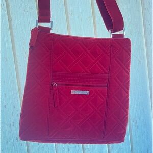 This crossbody bag is for all occasion.Brand Vera Bradly, color Red